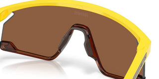 Oakley Bxtr Oo 9280 Unisex Yellow Shield Sunglasses