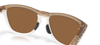 Oakley FROGSKINS RANGE OO 9284 men Brown Squared Sunglasses