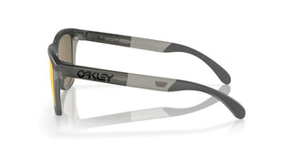 Oakley FROGSKINS RANGE OO 9284 men Grey Squared Sunglasses