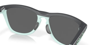 Oakley FROGSKINS RANGE OO 9284 men Blue Squared Sunglasses