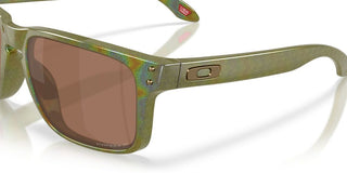 Oakley Lifestyle Holbrook Oo 9102 Men Green Geometric Sunglasses