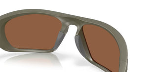 Oakley LATERALIS 0OO9431 men Green Rectangle Sunglasses