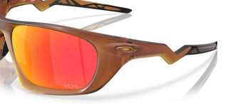Oakley LATERALIS 0OO9431 men Brown Rectangle Sunglasses