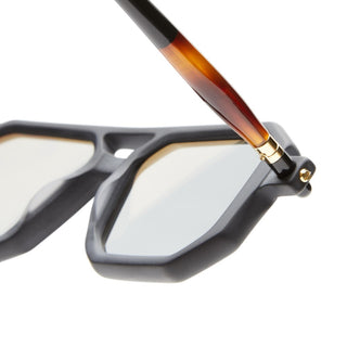 Kuboraum MASKE P8 SUN unisex Black Geometric Sunglasses