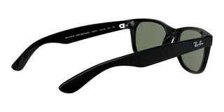 Ray-Ban NEW WAYFARER RB 2132M SCUDERIA FERRARI unisex Black Squared Sunglasses