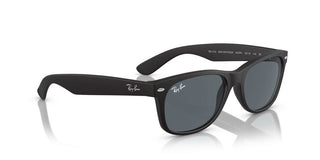 Ray-ban New Wayfarer Rb 2132 Unisex Black Squared Sunglasses