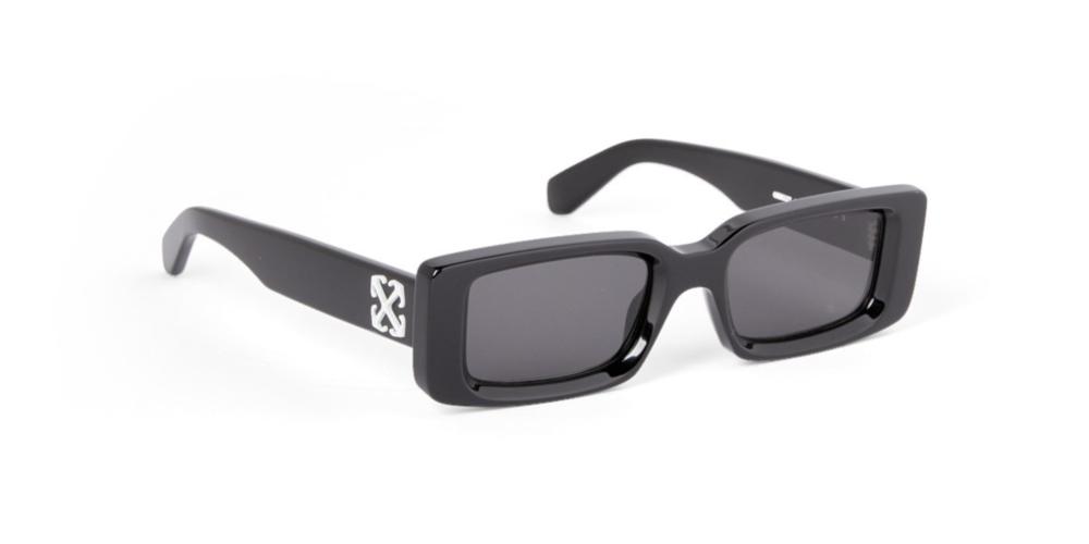 強*校様 Off-White スクエアサングラス ブラック 強*校様 Off-White スクエアサングラス ブラック Off-White Eyewear